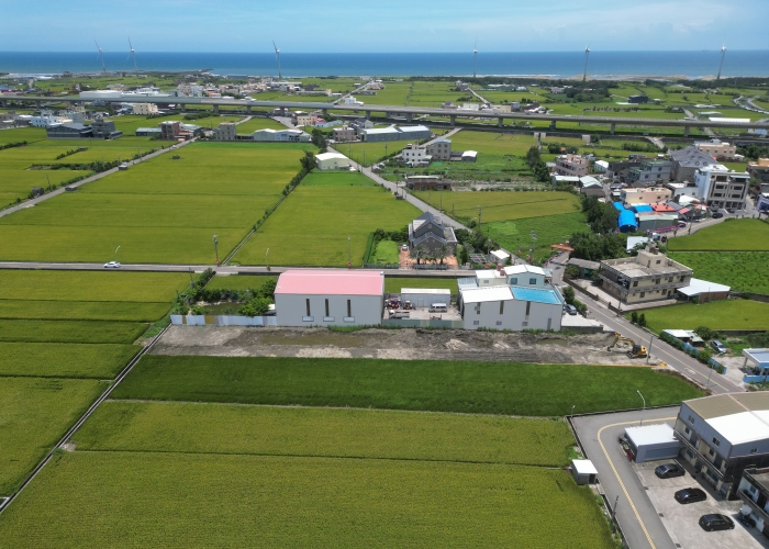 【農地】大甲農地|929坪|可蓋農舍|地形方正|臨12米路|雙面臨路|近台61線西濱快速道路|龍德家商|松柏漁港|台中海線不動產|沙鹿房仲推薦|沙鹿買屋找房仲蕭邦|線上賞屋｜太平洋房屋-梧棲新市鎮旗艦|房仲蕭邦|0932645362