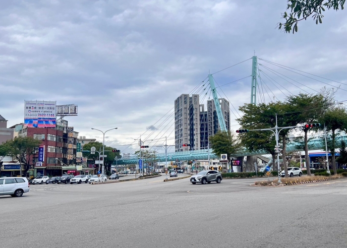 【房仲蕭邦】沙鹿金店面｜台灣大道旁|家樂福商圈|捷運藍線|竹林國小|沙鹿國中|特五號道路｜國道3號沙鹿交流道|中科首選|台中科學園區|台中精密科學園區|沙鹿房仲推薦|台中沙鹿買屋賣屋|台中海線不動產｜線上賞屋|買屋賣屋找房仲蕭邦｜房仲蕭邦|0932645362